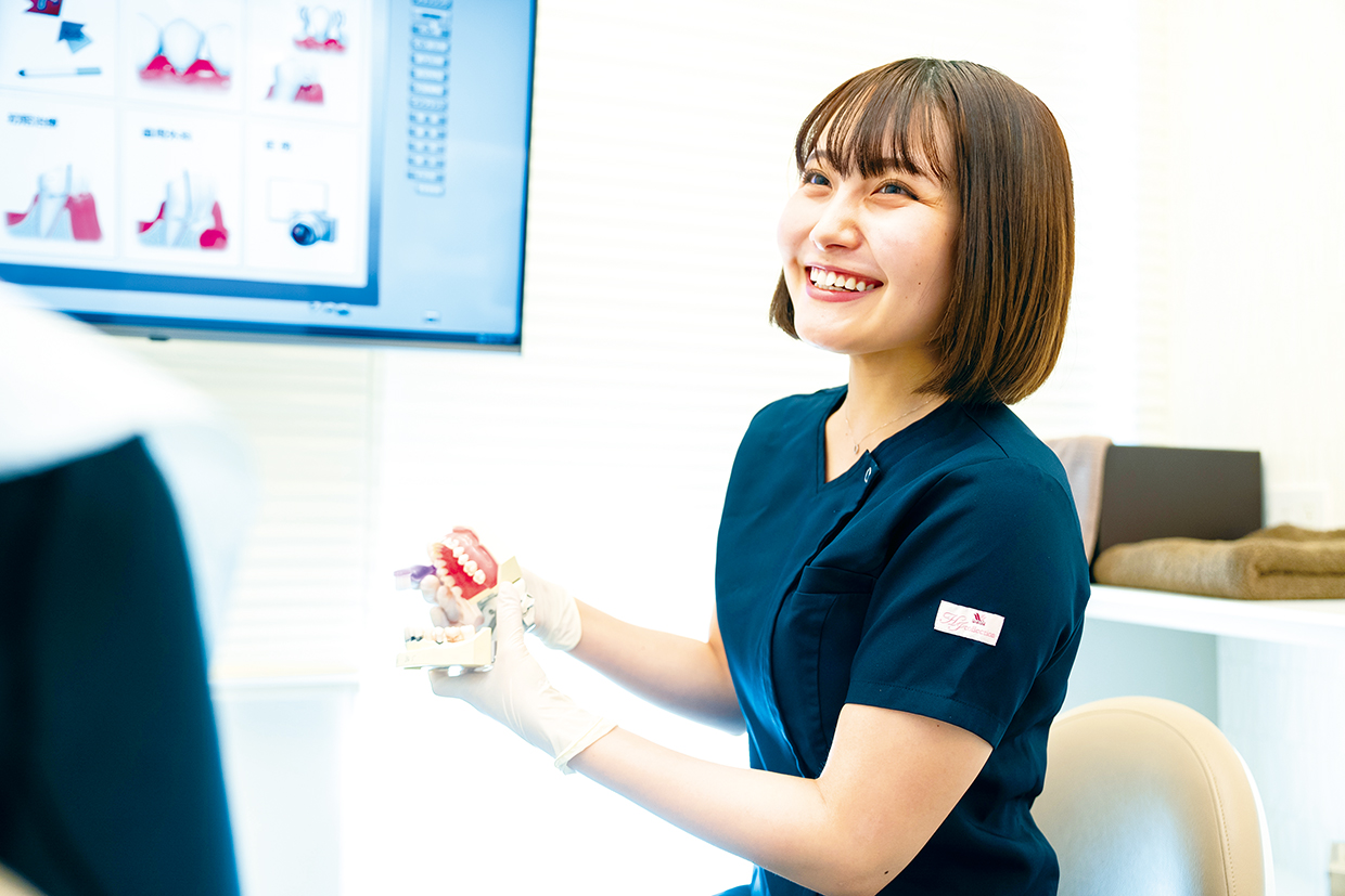 医療法人社団 SDC Well-Being DENTAL CLINIC 白金高輪に勤務する鮫島 琴美 さん（新宿医療専門学校卒）