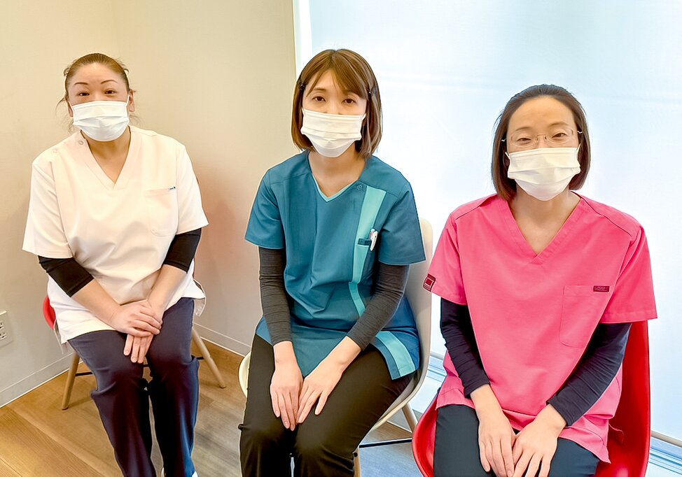 東京都の(1)岩本歯科医院往診部または(2)グランハート歯科クリニックの写真4