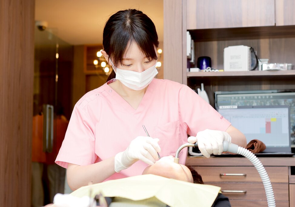 大阪府の足立歯科クリニックの写真2