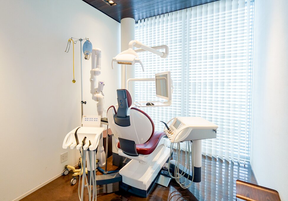 神奈川県のうえの歯科医院 Veritas Implant Salon Yokohama（ホワイトエッセンス 鶴見東寺尾）の写真3