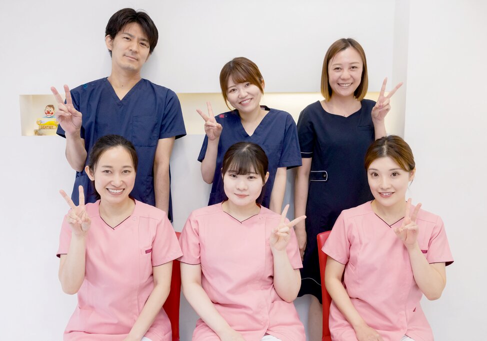 東京都の(1)芝大門歯科クリニックまたは(2)鈴木歯科医院の写真1