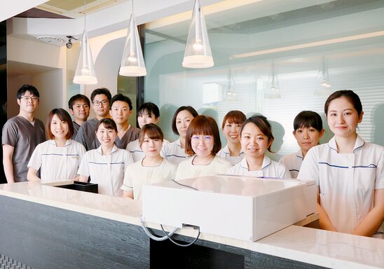 DH8名！チームワークの
良さはどこにも負けません