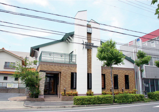 医療法人 こまき矯正歯科